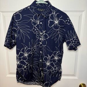 Club Room Men’s Navy Tropical Floral Casual Button Down Shirt Size Small GUC